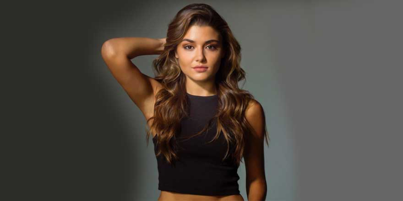 HANDE ERÇEL