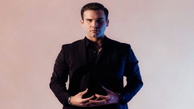 CARUSO