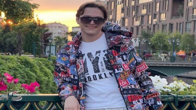 10 YENİ ŞARKIYLA GELİYOR