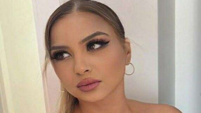 DERYA BERİL AKÇALI FRANSA YOLCUSU