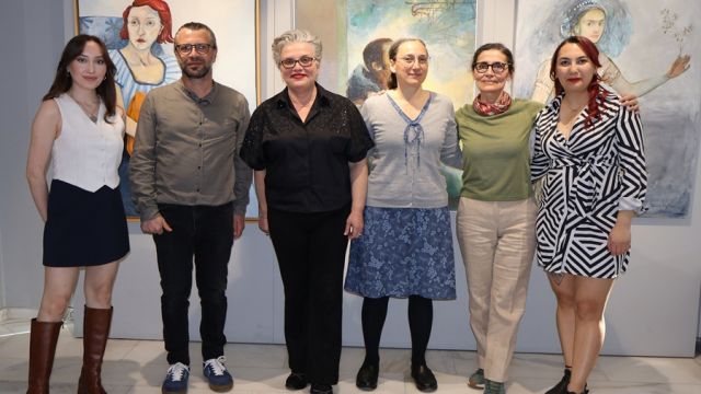 “HÜZÜN” SERGİSİ İLE İNSAN RUHUNUN DERİNLİKLERİNE YOLCULUK BAŞLADI
