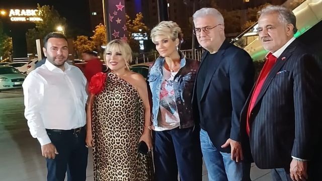 ÜNLÜ İSİMLER ANKARA’DA ‘’DİL ÇORBASI’’ İÇİN BULUŞTU