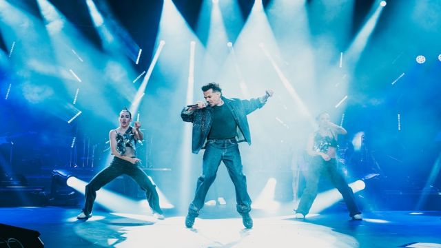 KENAN DOĞULU’DAN EFSANE PERFORMANS