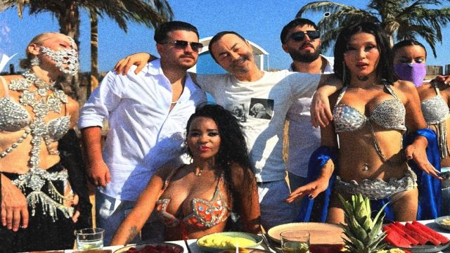 TEFO & SEKO VE SERDAR ORTAÇ’TAN YAZA YENİ HEYECAN