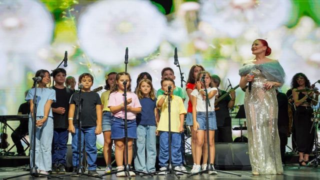 5000 KİŞİYE UNUTULMAZ BİR GECE YAŞATTI
