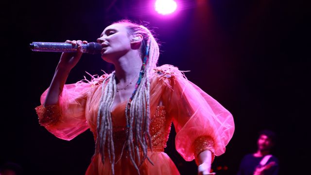 KONSERDE BUNDAN SONRA FİDAN BAĞIŞI