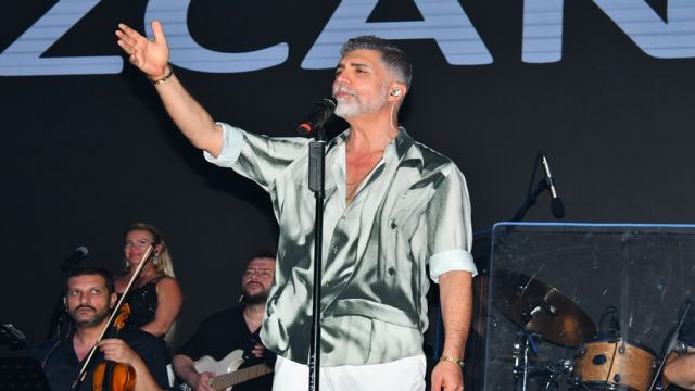SALON DOLDU TAŞTI