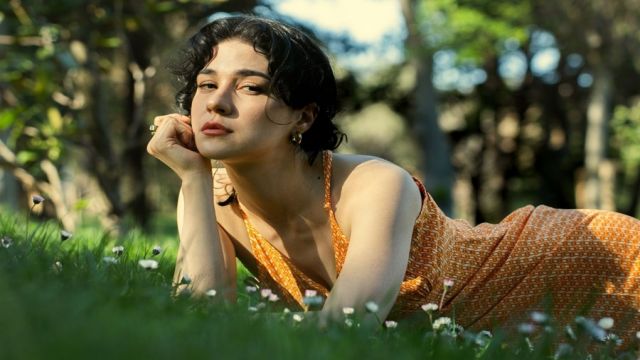 DUYGU ÜSTÜNDAĞ’DAN 4 ŞARKILIK MÜZİK PROJESİ