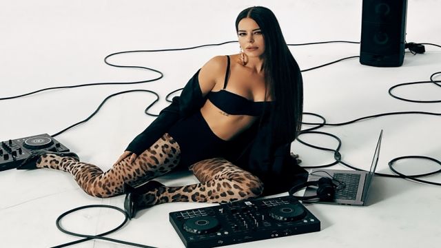 SİMGE’DEN YILIN ALBÜMÜ