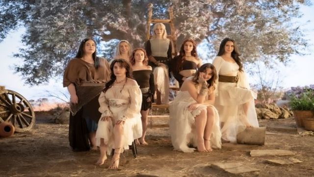 8 MART’A ÖZEL GÜÇLÜ BİR DAYANIŞMA ŞARKISI