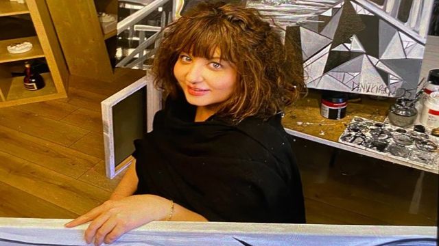 DÜŞ İLE GERÇEKLİK ARASINDA BİR YOLCULUK