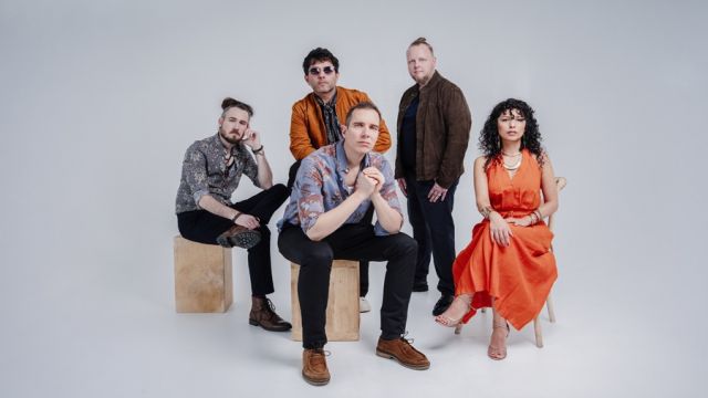 SINIRLAR ÖTESİ BİR YOLCULUK