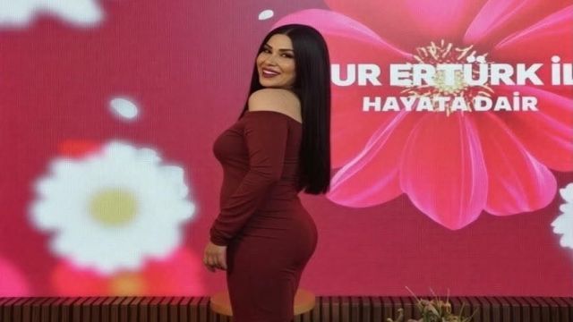 NUR ERTÜRK EKRANLARA GÜÇLÜ BİR DÖNÜŞ YAPTI