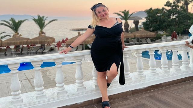 DERYA ŞEN BODRUM’DAN ÇIKTI