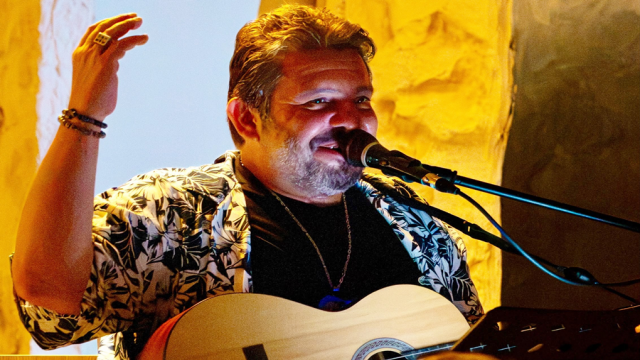 MUSTAFA AKAY BODRUM’U SALLADI