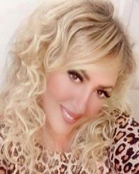 NAZLI ARMAN