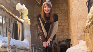 AYÇA VARLIER KAR YAĞISINDAN DOLAYI MAHSUR KALINCA YENİ YILA MARDİN'DE GİRDİ