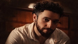 ELİ TÜRKOĞLU'NDAN HIZLI YÜKSELİŞ